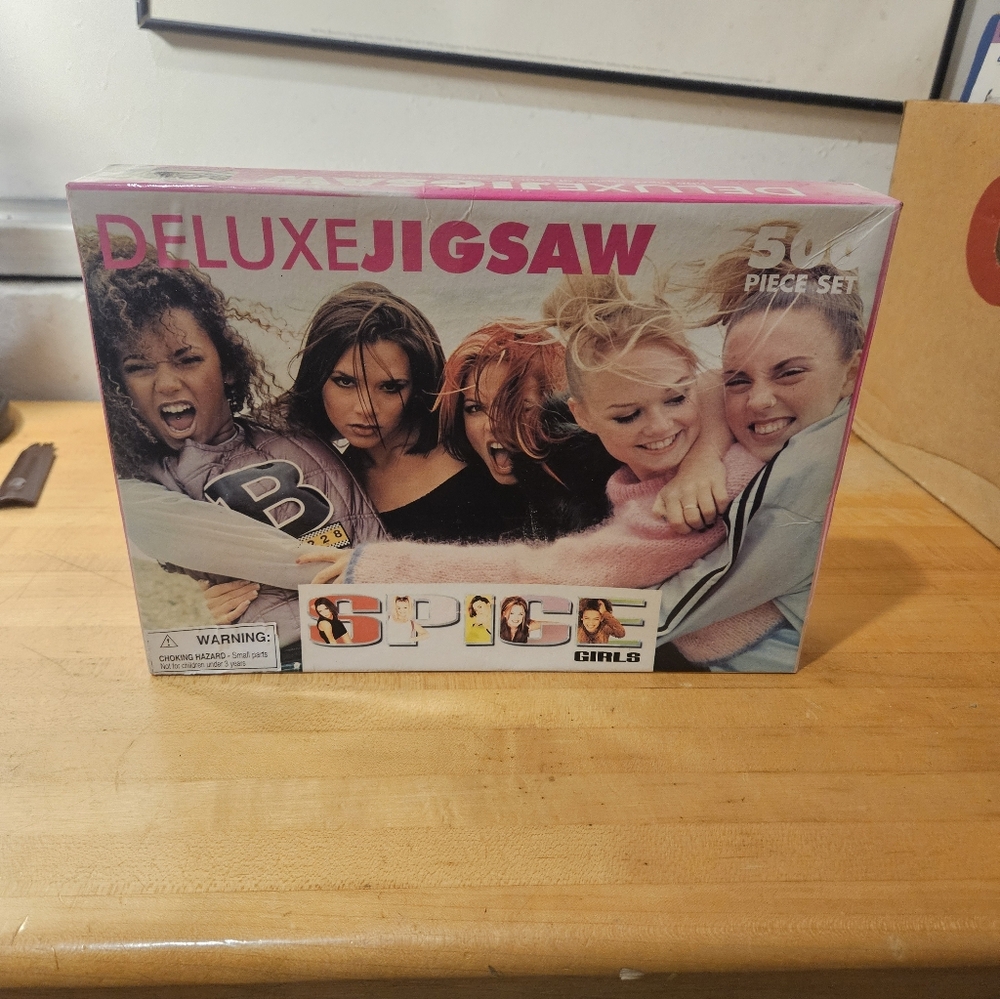 1997 Vintage Spice Girls Deluxe Jigsaw Puzzle Sealed, 500 Pieces